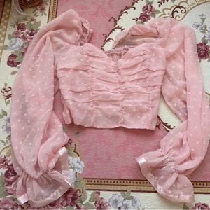 Puff sleeve milkmaid blouse 🩷